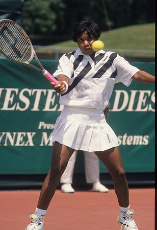 Lori McNeil
